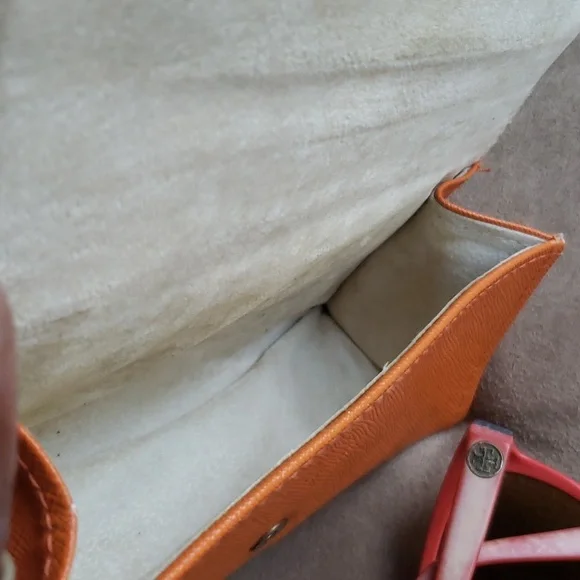 Tory Burch frames/case - Picture 13 of 13